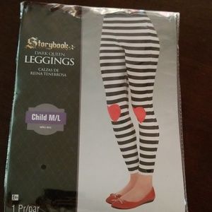 Leggings with hearts